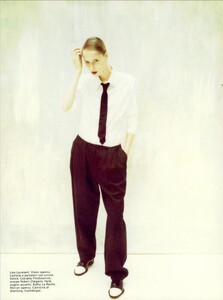 ARCHIVIO - Vogue Italia (February 2001) - People To Watch - 004.jpg