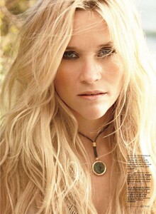 Elle US - 2012 02-217.jpg