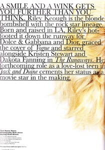 i-D #314 (Pre-Fall 2011) - Riley Keough - 001.jpg