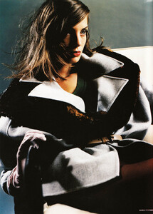 Vogue UK (September 2003) - Big Coats - 006.jpg