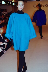 1673740930_calvin-klein-fw-1988(10).thumb.jpg.036f78744952667a95f92d69c0f42301.jpg