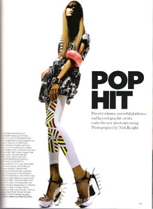 Freja Beha VOGUE UK March 2007 'POP HIT' ph-Nick Knight 002.jpg