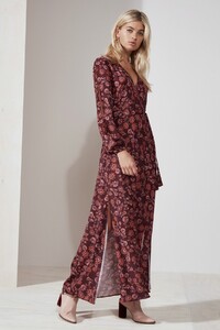 1708_TFL_CAROUSEL_WRAP_DRESS_BURGUNDY_ASTER_G_1850-10.jpg