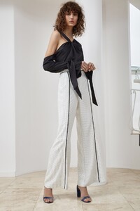 1711_CX_FUNDAMENT_PANT_IVORY_SPOT_SH_0335_2048x2048.jpg