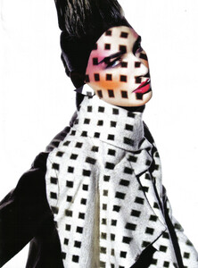 Vogue Italia (November 2008) - Beauty - 003.jpg