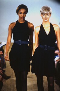1722748871_ralph-lauren-ss-1991(10).thumb.jpg.0a72bda97a9153a10d31fa5f937566dc.jpg