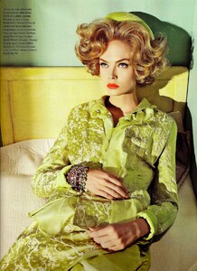 Numéro #97 (October 2008) - Mommie Dearest - 016.jpg