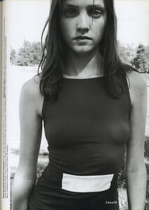 Vogue Russia (June-July 1999) - The Last Childhood’s Summer - 014.jpg
