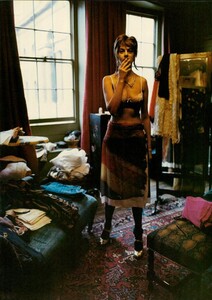 ARCHIVIO - Vogue Italia (September 2004) - Tracey Emin - 007.jpg