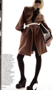 Vogue UK (September 2006) - The Smart Set - 004.jpg