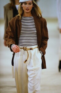 1793751841_ralph-lauren-ss-1994(2).thumb.jpg.ceb7dfd398c974f1dca9dce8e4ca72b8.jpg