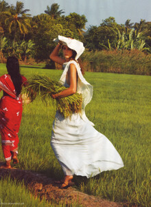 Vogue UK (June 2009) - Indian Summer - 014.jpg