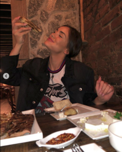 Screenshot_2020-04-05 Lorena Haliti ( lorenahaliti) • Instagram photos and videos(45).png
