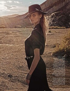 Vogue Spain - 2014 07-145.jpg
