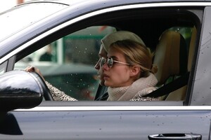        rob150420BZNimage104.jpg