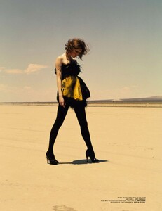 Jalouse #104 (October 2007) - Liberty Belle - 001.jpg
