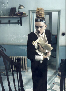 Vogue Italia (March 2007) - Everyday Perfection - 007.jpg