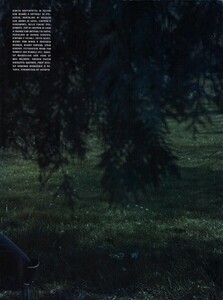 ARCHIVIO - Vogue Italia (October 2008) - Mélanie Laurent - 008.jpg