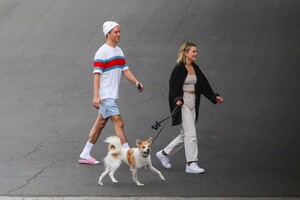         hol010420BZNimage112.jpg