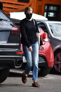        emm040420BZNimage103.jpg