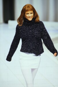 1957015462_istante-fw-1994(7).thumb.jpg.108725edde3cb41727989be5304de7f1.jpg
