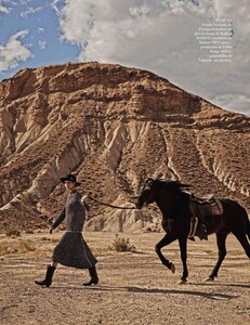 Vogue Spain - 2014 07-138.jpg