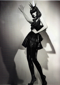 Numéro #91 (March 2008) - La Captive - 008.jpg