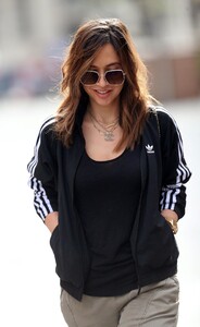        kla090420BZNimage105.jpg