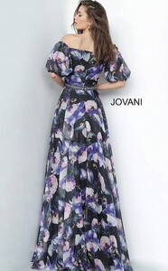 2022-BLACKPURPLE-2-560x902.jpg