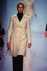 2068976221_dkny-fw-1996(6).thumb.jpg.5d2281bfd24a2f2ee91bc6946a99b9de.jpg