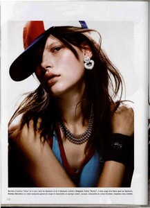 L'Officiel France #866 (June-July 2002) - Dream Team - 003.jpg