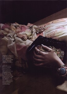 Muse #18 (Summer 2009) - Constance - 011.jpg