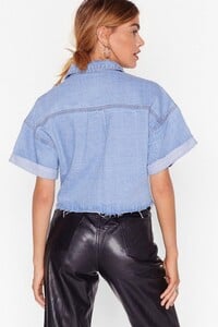 mid-blue-wash-is-going-on-cropped-denim-jacket (3).jpeg