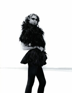 Jalouse #104 (October 2007) - Liberty Belle - 004.jpg