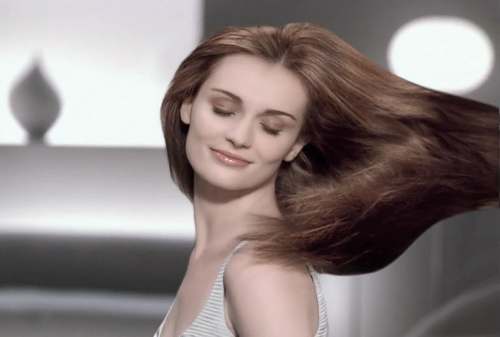 Brunette Model For 05 Pantene Pro V Amino Complex Shampoo Horizon Ad Model Id Bellazon