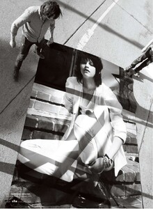 Elle US - 2010 06-183.jpg