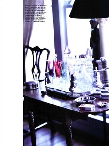 ARCHIVIO - Vogue Italia (October 2008) - Suggestions - 018.jpg