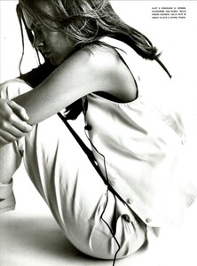 ARCHIVIO - Vogue Italia (May 2002) - The Beauty That's In Fashion Now - 005.jpg