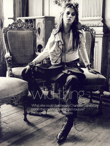Vogue UK (November 2001) - Wild Thing - 001.jpg