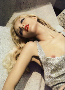 Numéro #84 (June-July 2007) - Olympe - 007.jpg