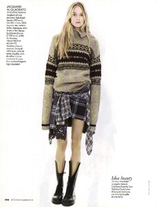 Elle Italia (November 2010) - Neo Grunge - 014.jpg