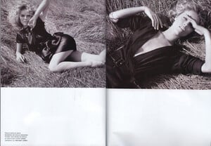 Numéro #76 (September 2006) - Les Yeux Noirs - 003.jpg