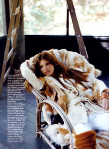 Harper's Bazaar US (November 2005) - Winter Wardrobe - 006.jpg