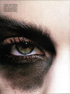 ARCHIVIO - Vogue Italia (January 2006) - Beauty - 006.jpg