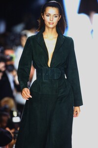 389315861_donna-karan-fw-1995(2).thumb.jpg.3a231346ceac7d9e21961fd093a4ba3b.jpg