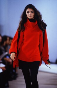 408814316_donna-karan-fw-1991(15).thumb.jpg.cb8036eaf7b2d17a55728a5741c9cec5.jpg