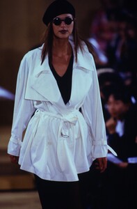 418307417_donna-karan-ss-1993(2).thumb.jpg.6de8fc22a824855db5751891e72c8257.jpg