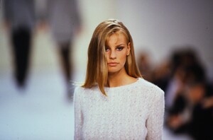 423853430_bill-blass-fw-1994(8).thumb.jpg.9dc515220d50d4195ecf0d0d4703d2e9.jpg