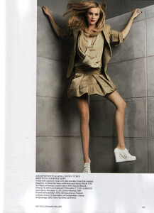 Vogue UK (May 2007) - Easy Street - 004.jpg