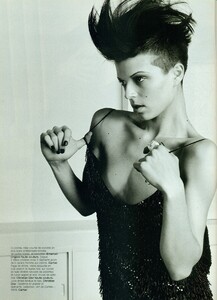 Vogue Paris (March 2001) - Body Couture - 007.jpg